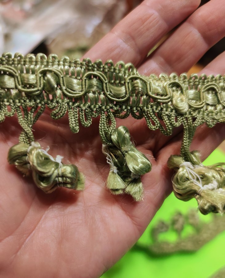 Бахрома С кисточками, шир. 65 ММ, ЦВЕТ олива (цена за 1м)