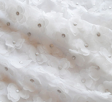 Шифон с цветочками белый