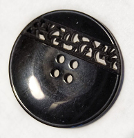 Пуговица 4 прокола с резьбой черный глянцевый 33мм ОК1