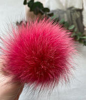 Помпон малиновый 13см из меха песца