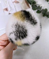 Помпоны из кролика-рекс