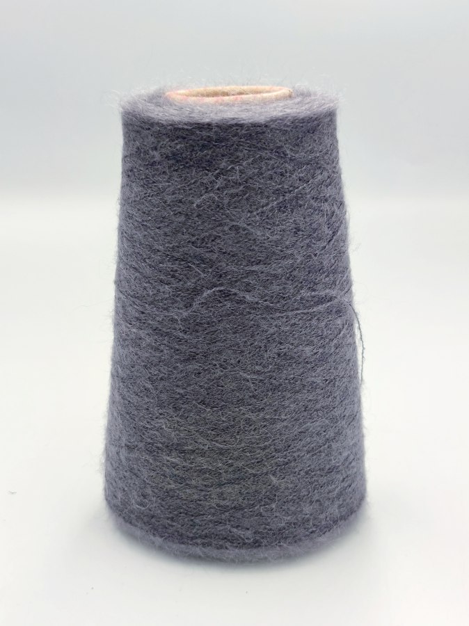 Кидмерино (32%кидмохер (ЮАР), 28%меринос, 40%полиамид, 13м/1г) 6058 серый мышонок С4ж