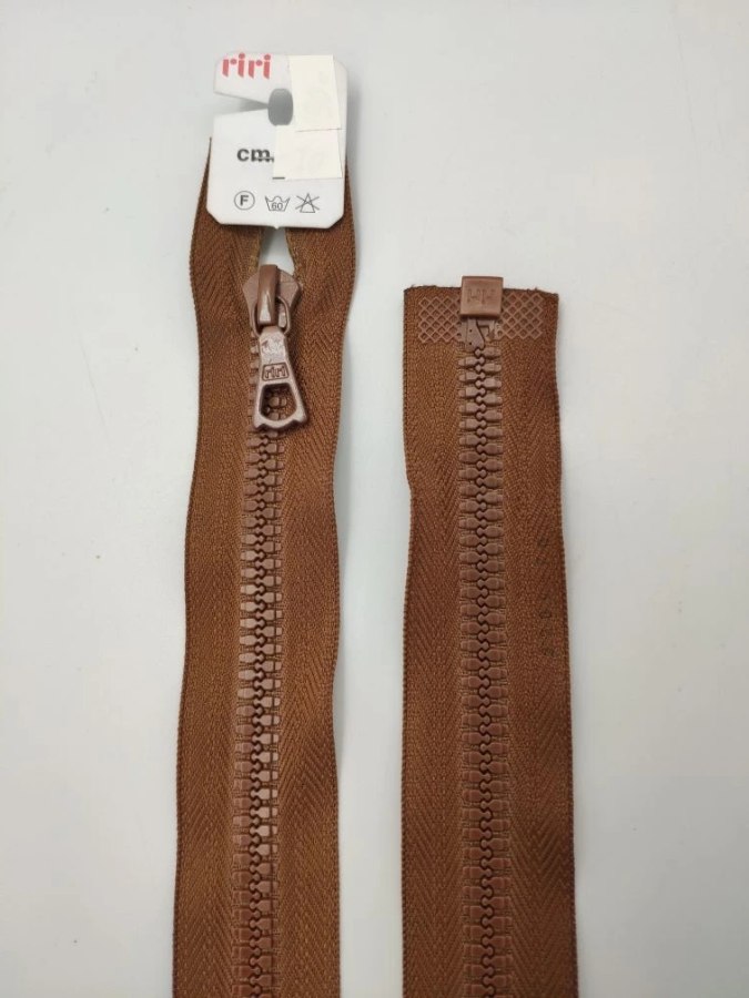 ������ riri ���������� ��������� 1 �����, 6 ��, 70 c�, ���� 2209, ������-����������.