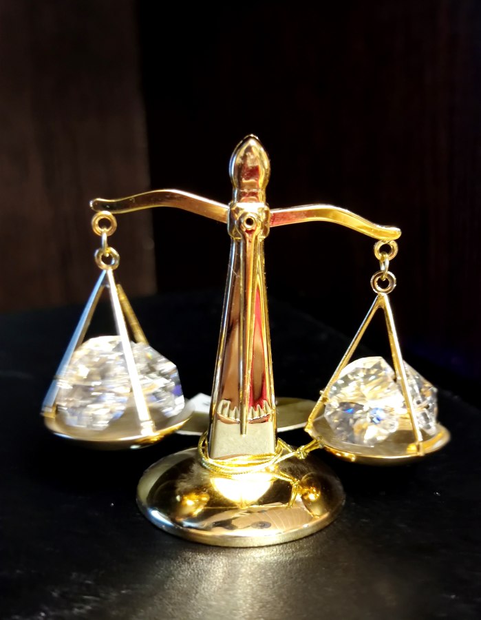 ���� � ������������ Swarovski, 7.5*7*4��