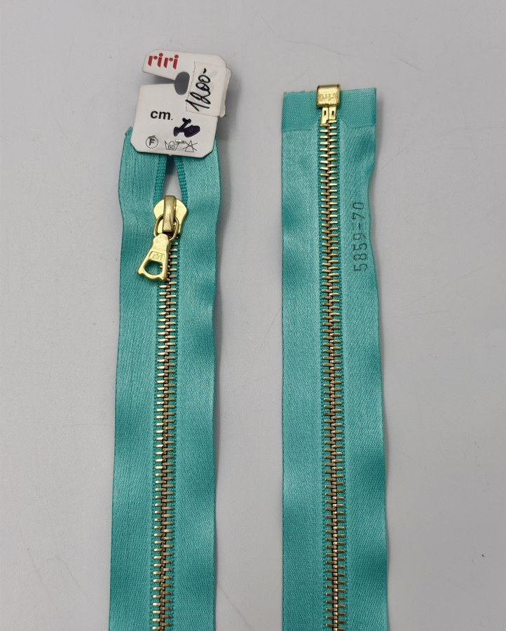 ������ RIRI ������. ������, 6 ��, 70 ��, �� �������� ������, 1 ����� ���������, ��� �������� FLASH 5859 ������