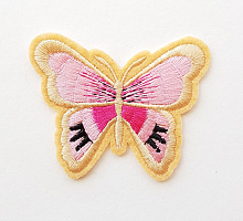 Термоаппликация бабочка бежевая, 63 х 53 мм