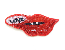 Термоаппликация губки love с пайетками, 8.5 х 3.5 см
