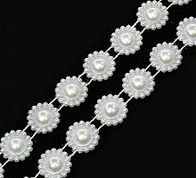 Бусы на бобине крупные белые перламутровые