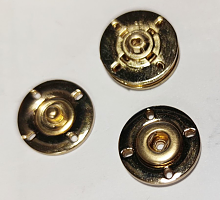 Кнопка металлическая золото 18мм б125