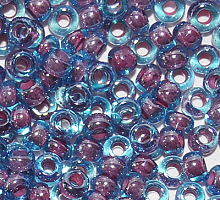 Бисер прозрачный с цветной линией 61018