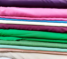 Шифон Брусника, ш.1.5м, цена за 1м (на фото в середине) отрезы 8,5м+1,2м